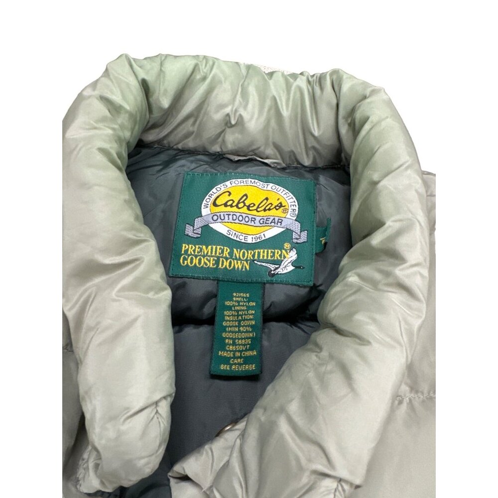Cabelas outdoor gear goose down green vest size Large Regual SKU 3038 - Picture 2 of 14